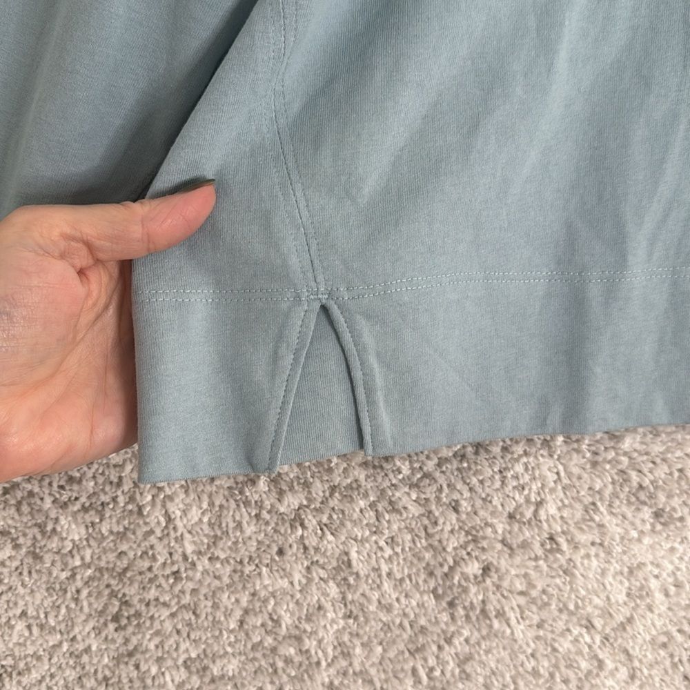 Everlane Light Blue Hoodie - Picture 5 of 12
